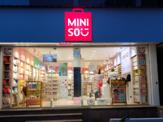 chatgpt image dec 15 2025 05 16 04 pm 320x240